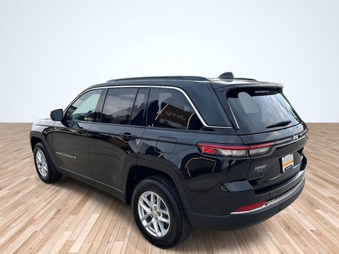 New 2025 Jeep Grand Cherokee Laredo X w/ Luxury Tech Group I image 9