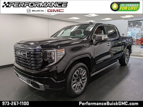 Used 2024 GMC Sierra 1500 Denali Ultimate image 1