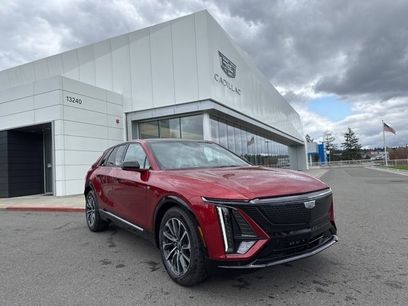 New 2025 Cadillac Lyriq Sport