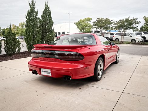 Used 1994 Pontiac Firebird Trans Am image 10