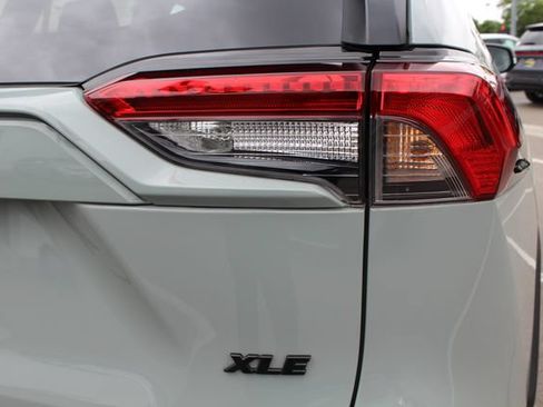 Certified 2022 Toyota RAV4 XLE FWD image 20