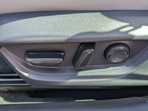 New 2026 Toyota Camry SE FWD image 19