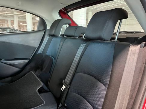 Used 2020 Toyota Yaris LE FWD image 35