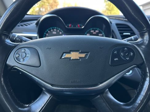 Used 2019 Chevrolet Impala LT image 22