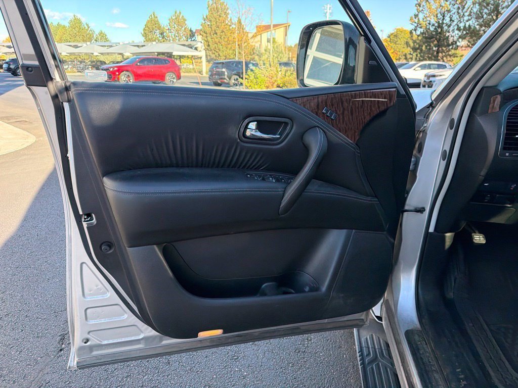 Used 2020 Nissan Armada SL w/ Premium Package AWD/4WD image 9