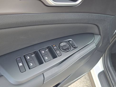 New 2026 Kia Sportage EX FWD image 20