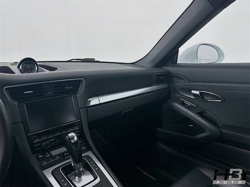 Used 2013 Porsche 911 Carrera S image 17