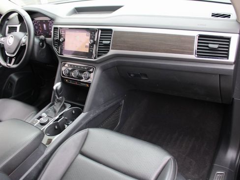 Used 2019 Volkswagen Atlas SEL image 30