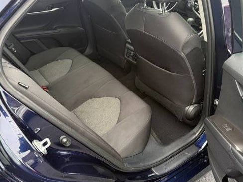 Used 2021 Toyota Camry LE w/ Audio Upgrade Package FWD image 11
