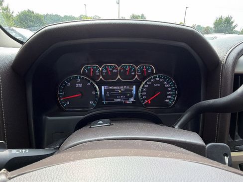 Used 2017 GMC Sierra 1500 SLT AWD/4WD image 29