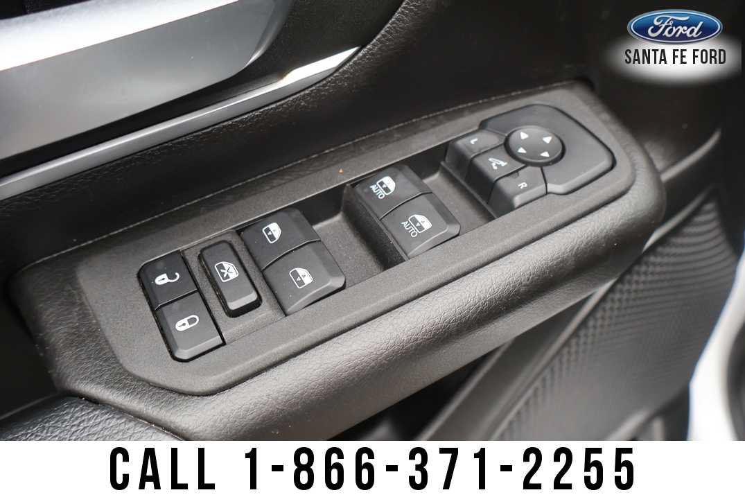 Used 2025 RAM 1500 Big Horn AWD/4WD image 10