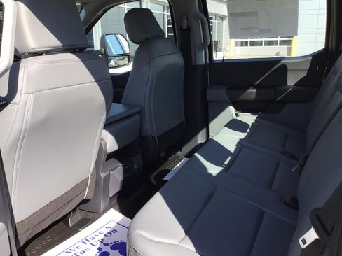 New 2026 Ford F250 XL w/ XL Chrome Package image 16