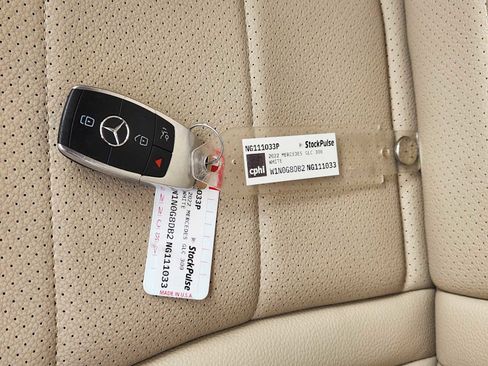 Used 2022 Mercedes-Benz GLC 300 GLC 300 image 34