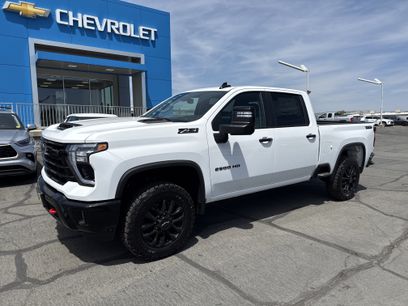 New 2026 Chevrolet Silverado 2500 LT w/ Trail Boss Package