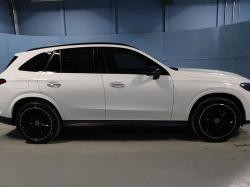 Used 2023 Mercedes-Benz GLC 300 image 33