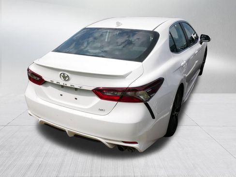 Certified 2024 Toyota Camry SE FWD image 4