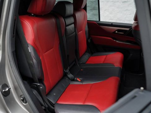 Used 2023 Lexus LX 600 F Sport w/ Accessory Package (Z1) image 26