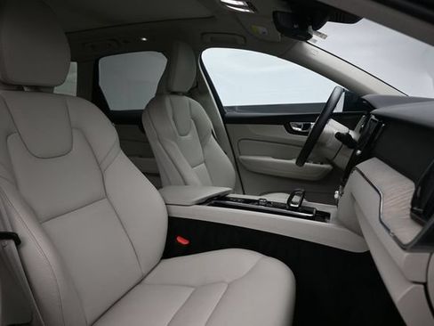 Used 2023 Volvo XC60 B5 Plus w/ Protection Package Premier FWD image 34