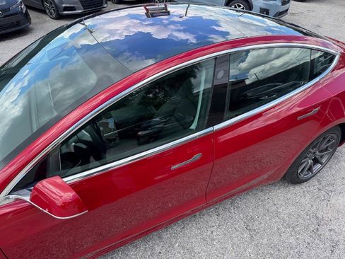 Used 2019 Tesla Model 3 Standard Range Plus RWD image 9