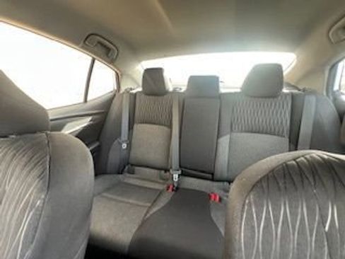 Used 2025 Toyota Camry LE image 11