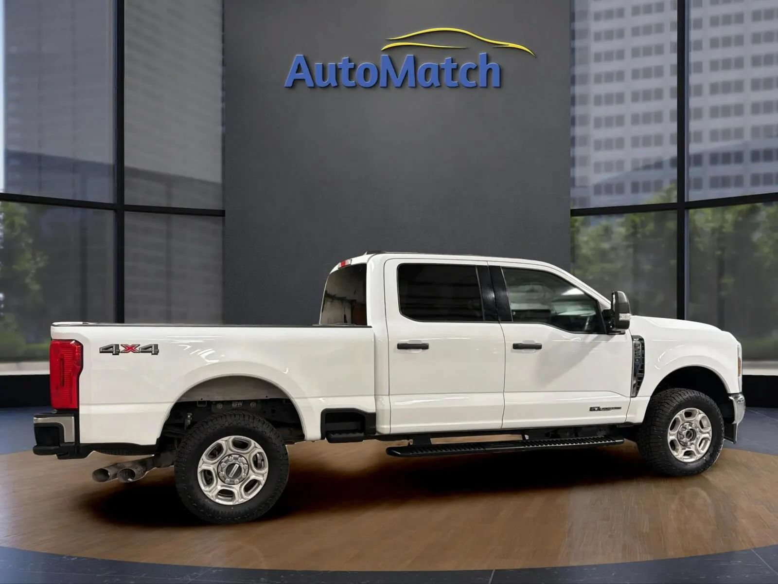 Used 2025 Ford F250 XLT AWD/4WD image 12