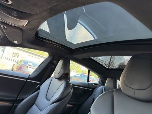 Used 2017 Tesla Model S 100D image 19