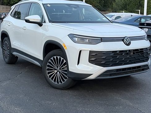 New 2026 Volkswagen Tiguan S AWD/4WD image 1