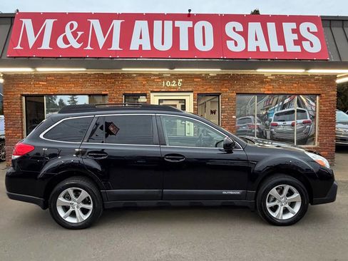 Used 2013 Subaru Outback 2.5i Limited image 2