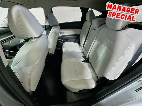 Used 2025 Hyundai Tucson SEL FWD image 22