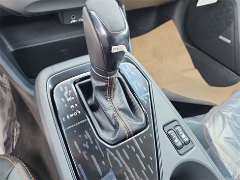 New 2025 Subaru Crosstrek 2.5i Limited image 16