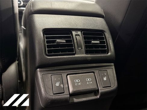 Used 2019 Subaru Outback 2.5i Limited w/ Popular Package #2 image 28