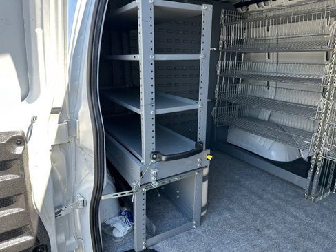 Used 2021 Chevrolet Express 2500 RWD image 27