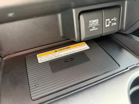 Used 2022 Honda Pilot Special Edition image 32