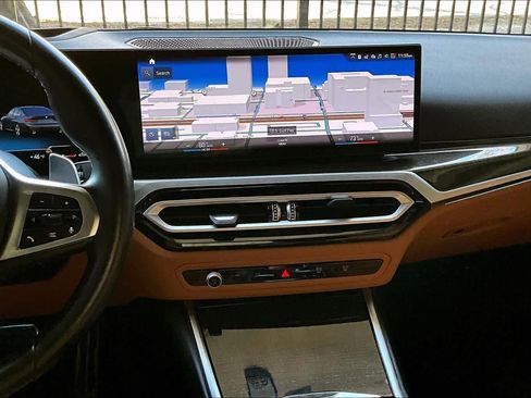 Used 2023 BMW 330i Sedan w/ M Sport Package image 6