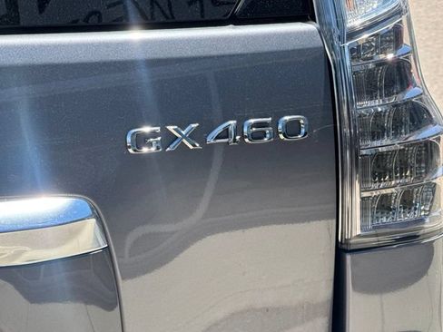 Used 2020 Lexus GX 460 Premium w/ Premium Package AWD/4WD image 9