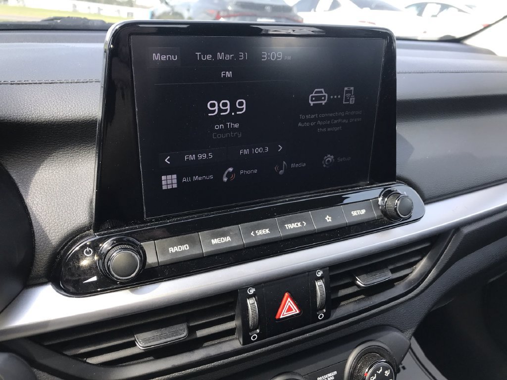 Used 2022 Kia Forte LXS FWD image 16