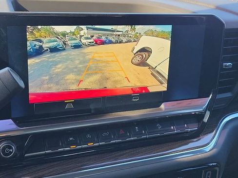 Used 2023 Chevrolet Silverado 1500 LT Trail Boss w/ Protection Package image 31