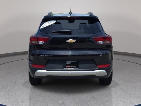 Used 2024 Chevrolet TrailBlazer LT FWD image 6