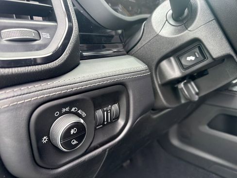 New 2026 RAM 3500 Limited AWD/4WD image 24