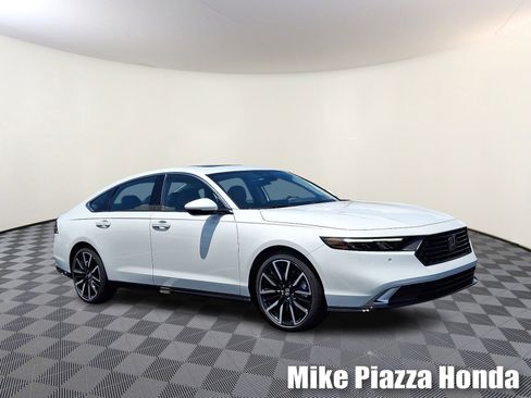 New 2025 Honda Accord Touring image 1