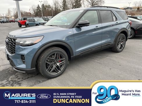 New 2026 Ford Explorer ST-Line w/ ST-Line Street Pack AWD/4WD image 1