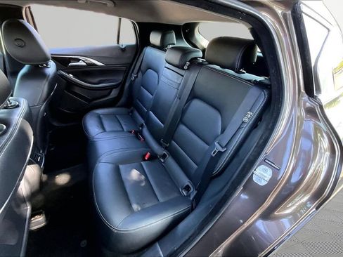 Used 2017 INFINITI QX30 Premium w/ Navigation Package FWD image 19