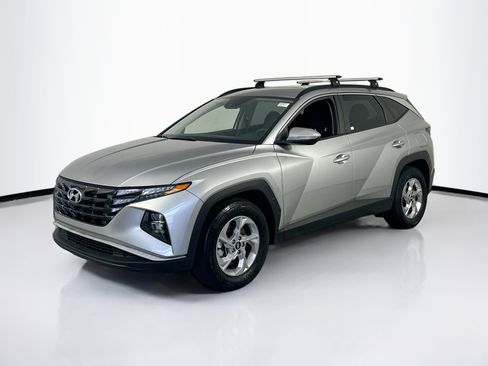 Used 2023 Hyundai Tucson SEL FWD image 1