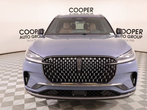 New 2026 Lincoln Aviator Reserve image 9