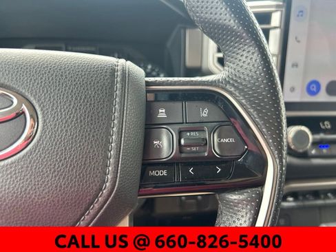 Used 2022 Toyota Tundra Limited AWD/4WD image 16