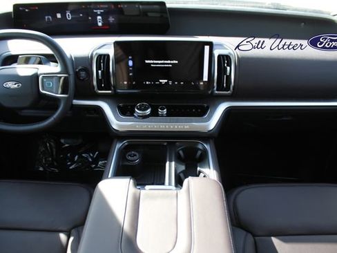 New 2026 Ford Expedition Platinum w/ Platinum Ultimate Package image 12