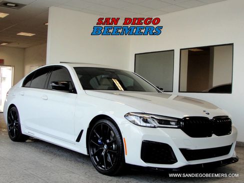 Used 2022 BMW 540i w/ M Sport Package image 5