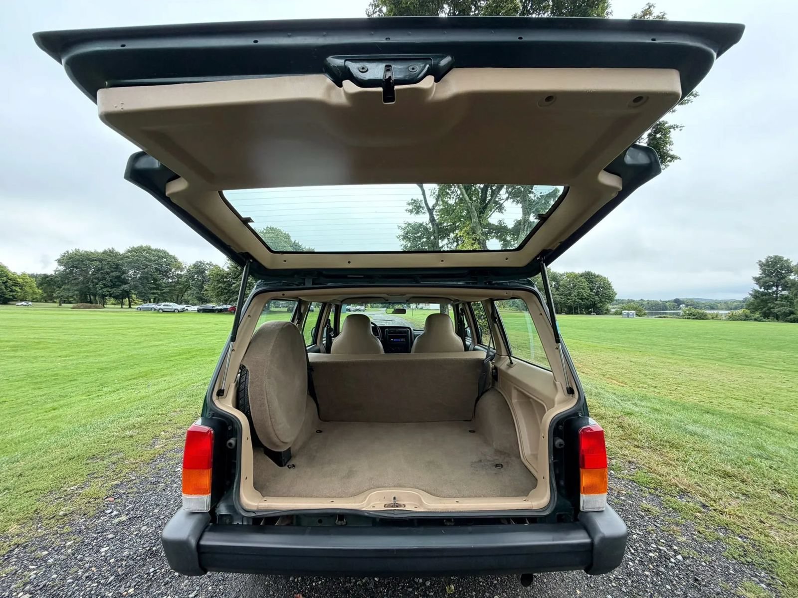 Used 1999 Jeep Cherokee 4WD 4-Door image 39