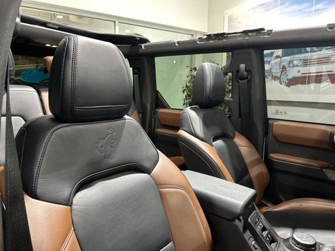 Used 2022 Ford Bronco Outer Banks w/ Sasquatch Package AWD/4WD image 64