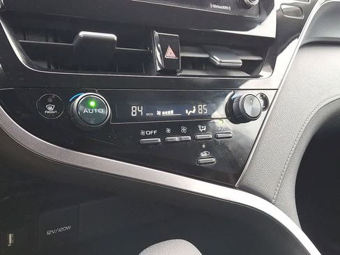 Used 2023 Toyota Camry LE image 19